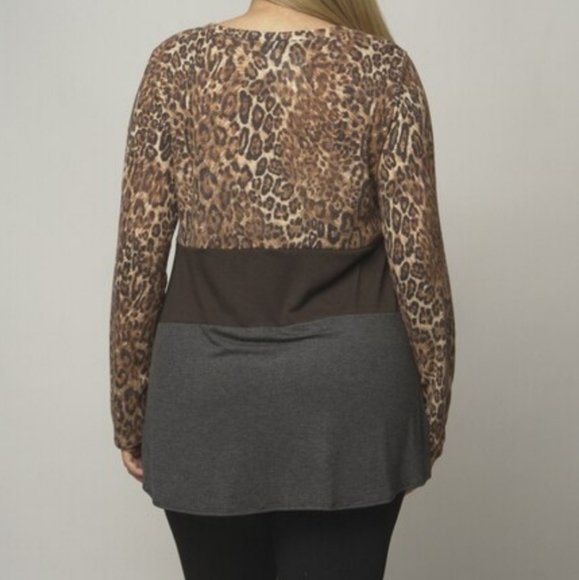Animal Print Colorblock Long Sleeve Tunic … - Picture 4 of 7
